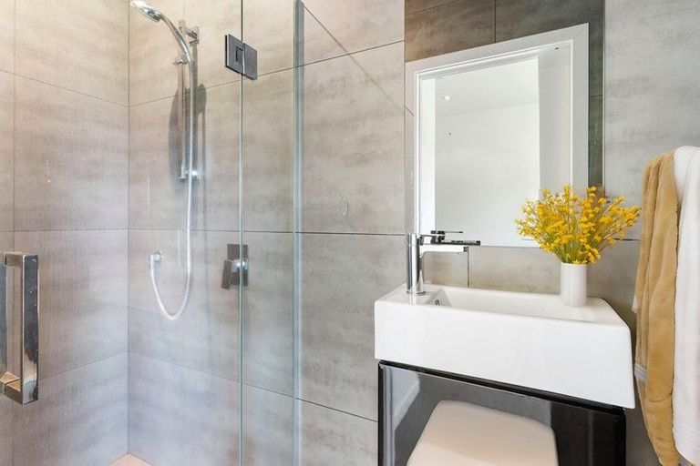 Photo of property in 92 Moore Street, Howick, Auckland, 2014