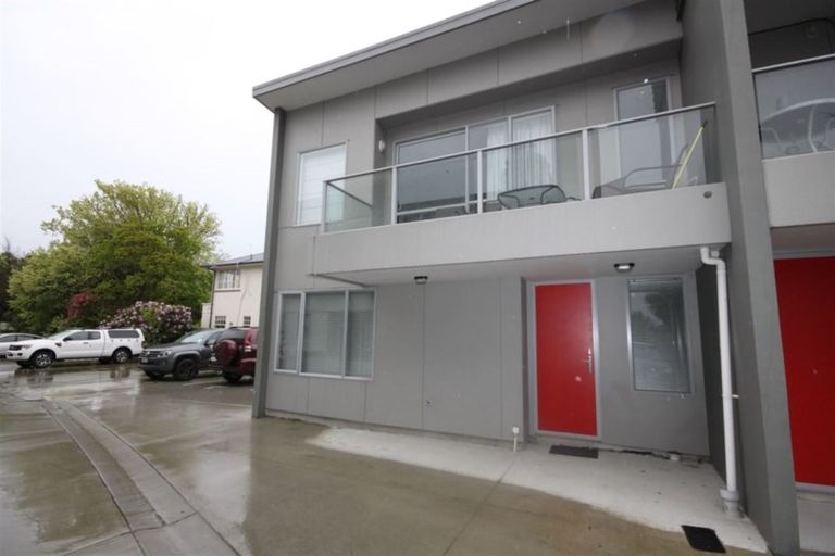 Photo of property in 8/106 Bealey Avenue, Christchurch Central, Christchurch, 8013