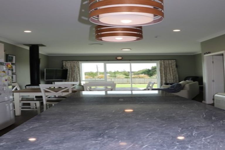 Photo of property in 2 Neva Street, Fortrose, Invercargill, 9875