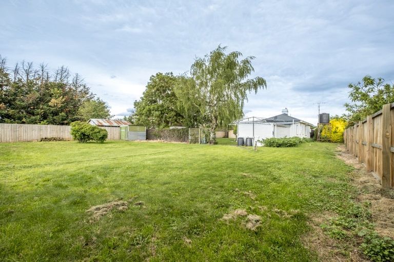 Photo of property in 1 Montrose Avenue, Culverden, 7392