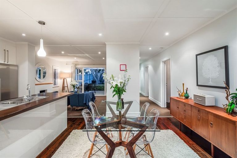 Photo of property in 3/22 Stanley Avenue, Milford, Auckland, 0620