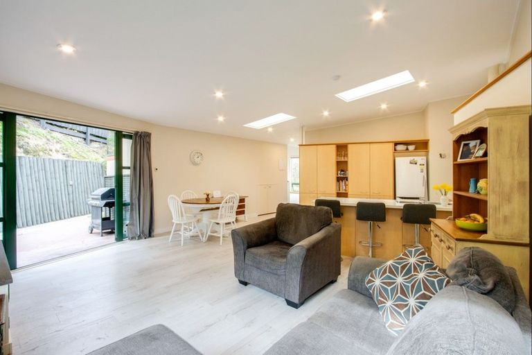 Photo of property in 3b Laing Cove, Havelock North, 4130