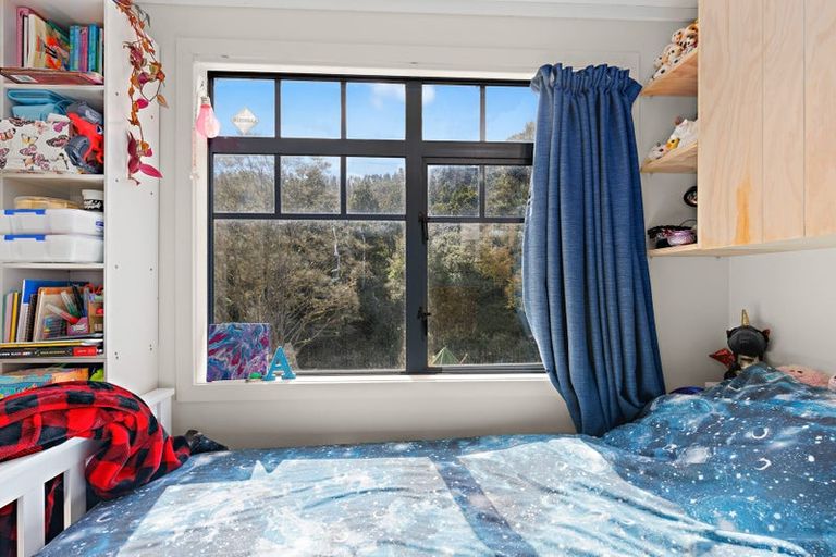 Photo of property in 203 Tahekeroa Road, Tahekeroa, Kaukapakapa, 0873