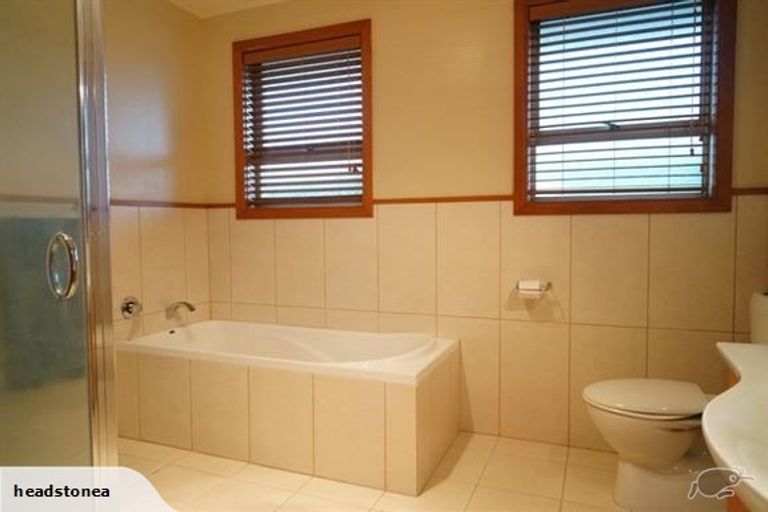 Photo of property in 14 Rimu Street, Hawera, 4610