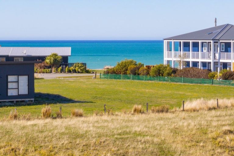 Photo of property in 38 Rochdale Road, Riversdale Beach, Masterton, 5872