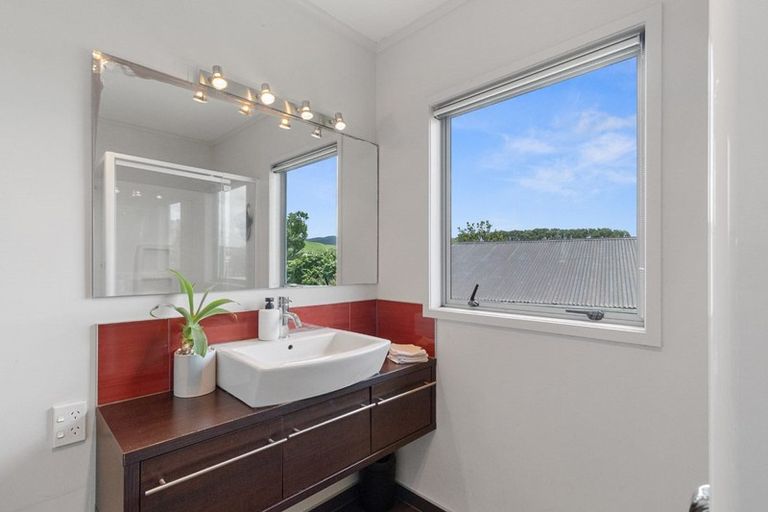 Photo of property in 266 Cook Drive, Whitianga, 3510