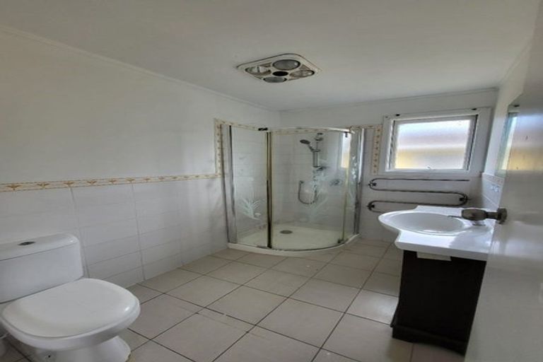 Photo of property in 37 Hokianga Street, Mangere East, Auckland, 2024