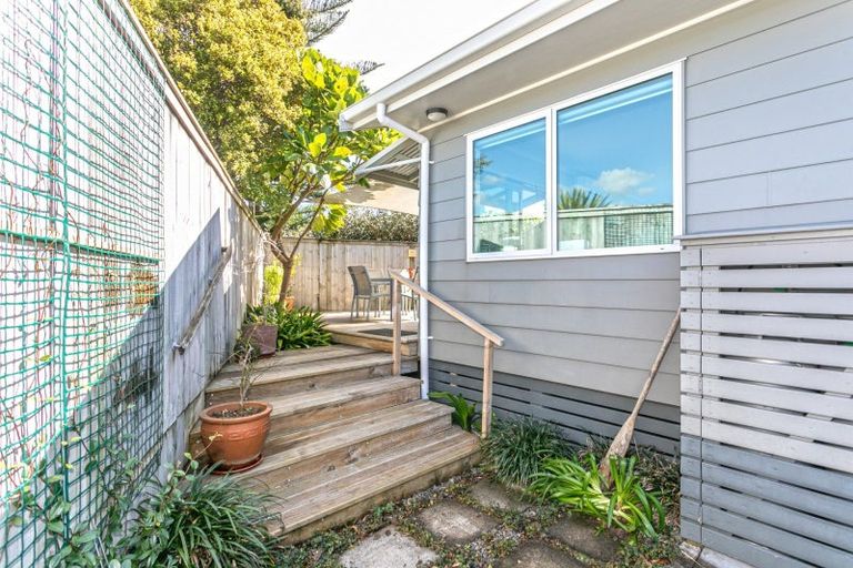 Photo of property in 203b The Square, Whangamata, 3620