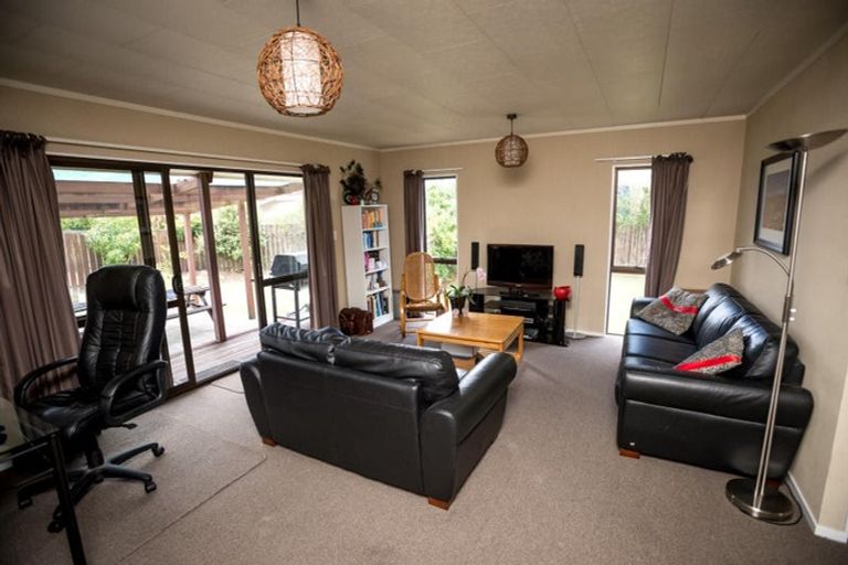 Photo of property in 6 Garland Drive, St Andrews, Hamilton, 3200