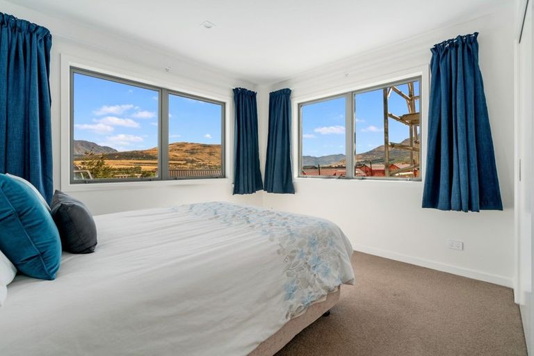 Photo of property in 3 Arran Lane, Jacks Point, Queenstown, 9371