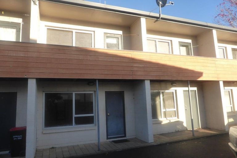 Photo of property in 2/8 Mission Street, Tauranga, 3110