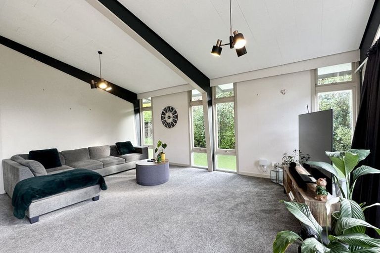 Photo of property in 15 Rakiura Parade, Otatara, Invercargill, 9879