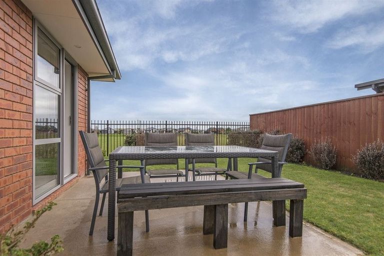 Photo of property in 10 Kruger Road, Halswell, Christchurch, 8025