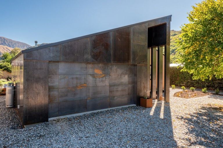 Photo of property in 3 Cornwall Street, Arrowtown, 9302