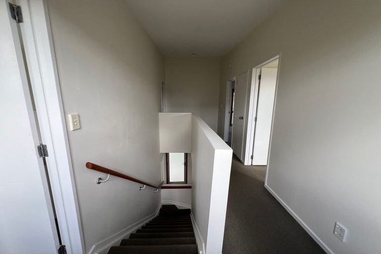 Photo of property in 69 Albionvale Road, Glen Eden, Auckland, 0602