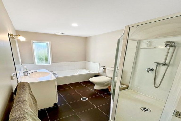 Photo of property in 30d Charlemont Street, Whitiora, Hamilton, 3200