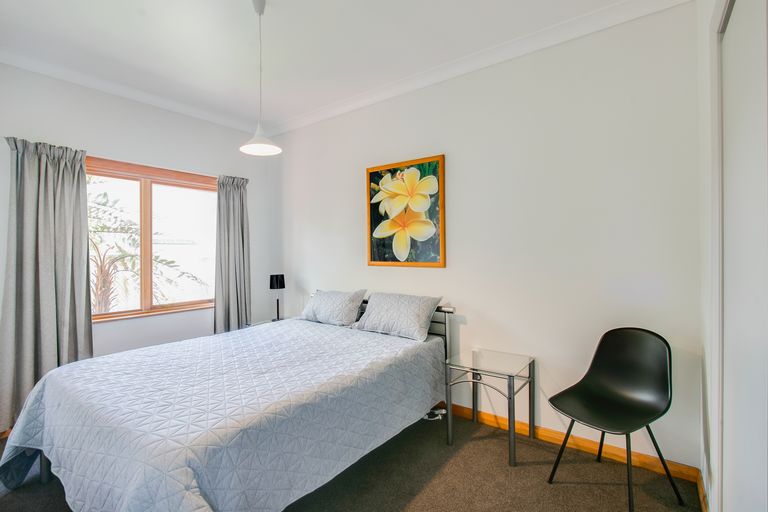 Photo of property in 8 Anzac Avenue, Onekawa, Napier, 4110