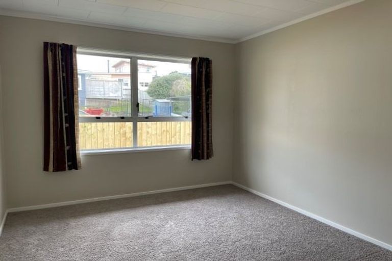 Photo of property in 1/15 Tuthill Street, Gate Pa, Tauranga, 3112