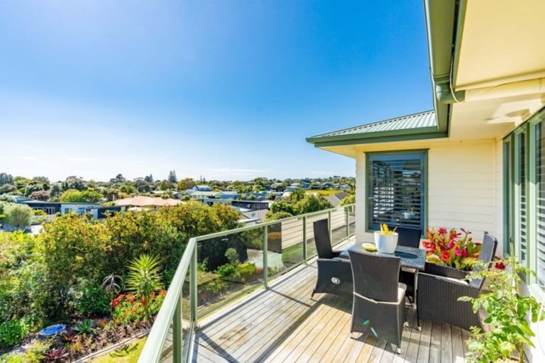 Photo of property in 6 Driftwood Place, Mangawhai Heads, Mangawhai, 0505
