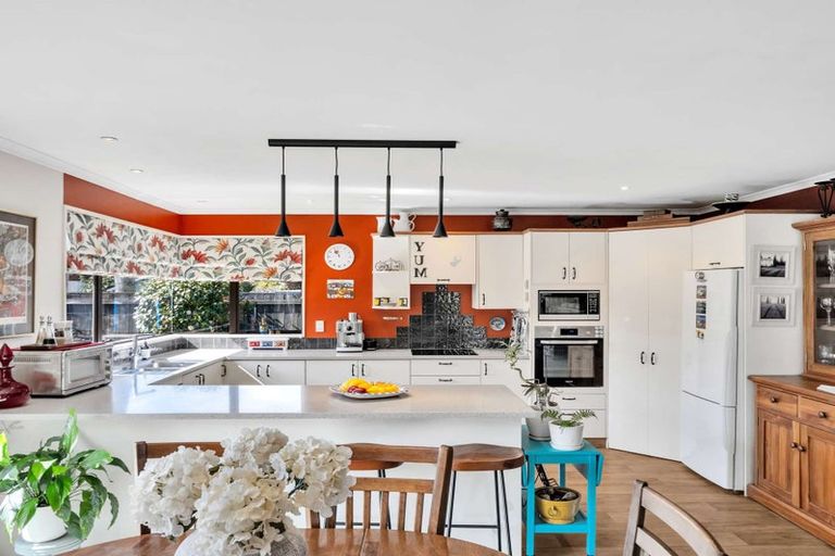 Photo of property in 39 Bank Street, Amberley, 7410