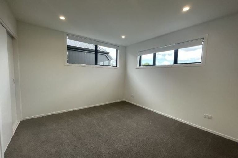 Photo of property in 15/12 Tawa Road, Te Atatu Peninsula, Auckland, 0610