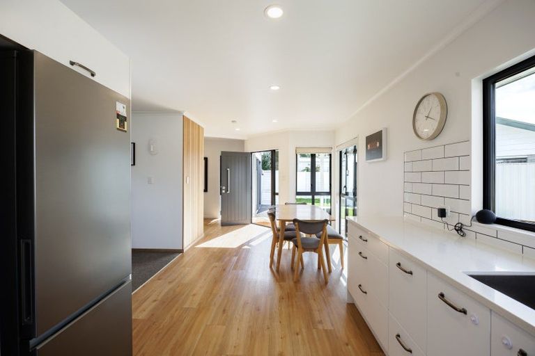 Photo of property in 101a Main Road, Clive, 4102