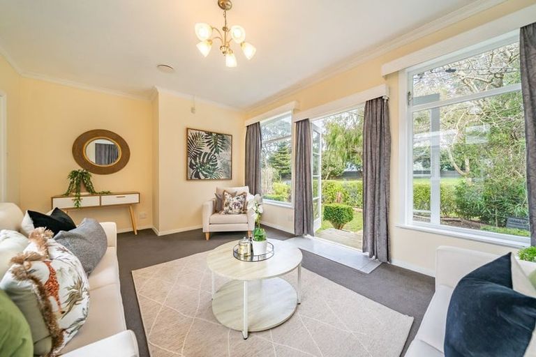 Photo of property in 1000 Taita Drive, Taita, Lower Hutt, 5011