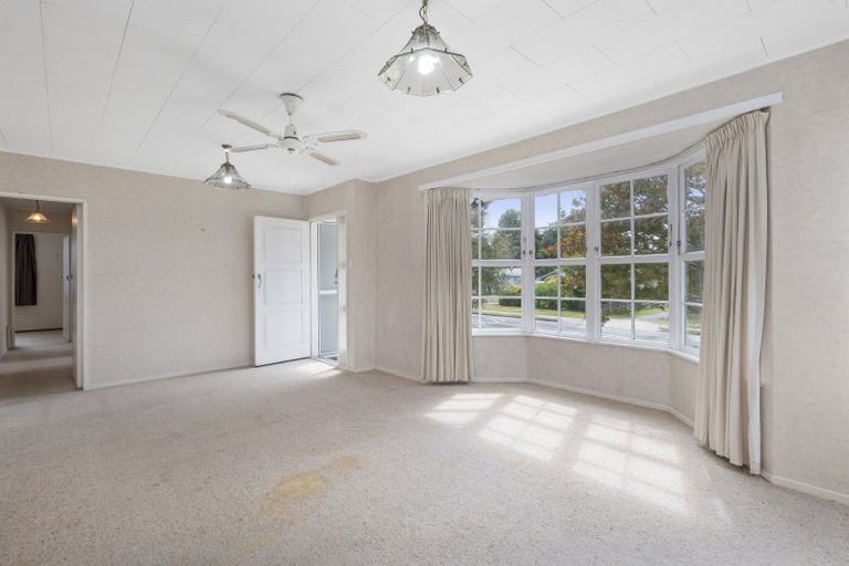 Photo of property in 100 Pandora Avenue, Sunnybrook, Rotorua, 3015