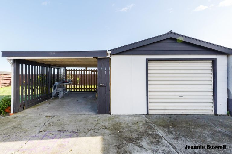 Photo of property in 100a Linton Street, West End, Palmerston North, 4410