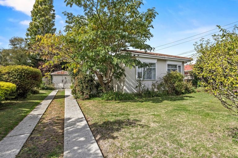 Photo of property in 15 Bond Street, Waltham, Christchurch, 8023