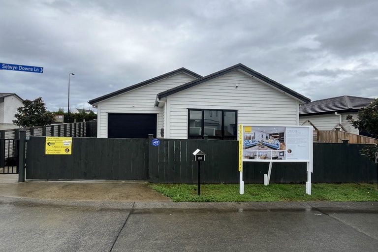 Photo of property in 22 Selwyn Downs Lane, Opaheke, Papakura, 2113