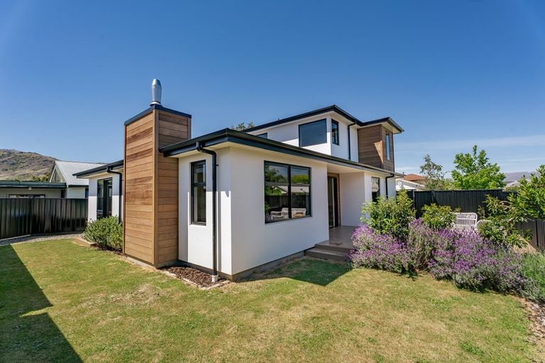 Photo of property in 28 Wicklow Street, Cromwell, 9310