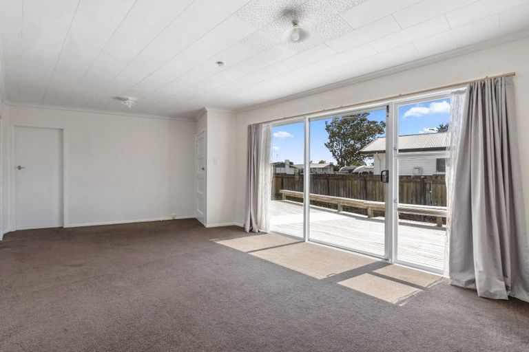 Photo of property in 20 Rhonda Avenue, Deanwell, Hamilton, 3206