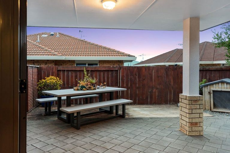 Photo of property in 28 Stableford Drive, Pyes Pa, Tauranga, 3112