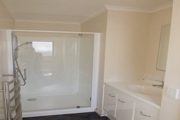 Photo of property in 17 Islington Street, North East Valley, Dunedin, 9010