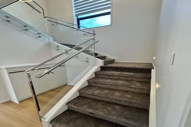 Photo of property in 36 Eighth View Avenue, Beachlands, Auckland, 2018