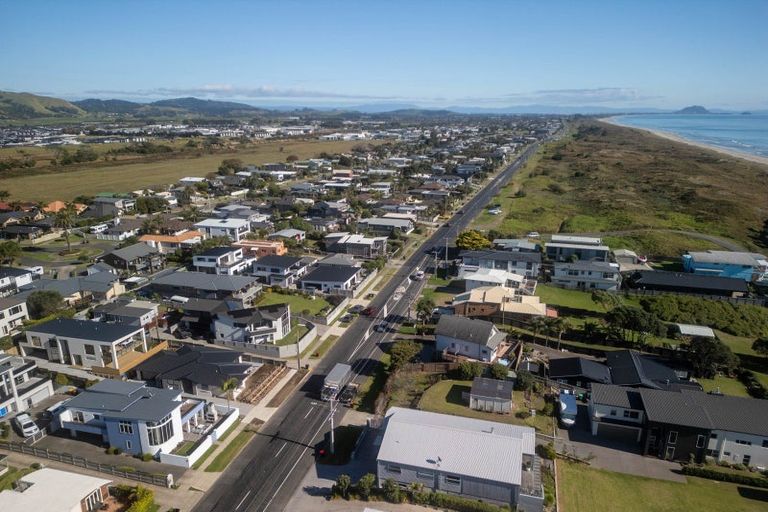 Photo of property in 1024a Papamoa Beach Road, Papamoa Beach, 3118