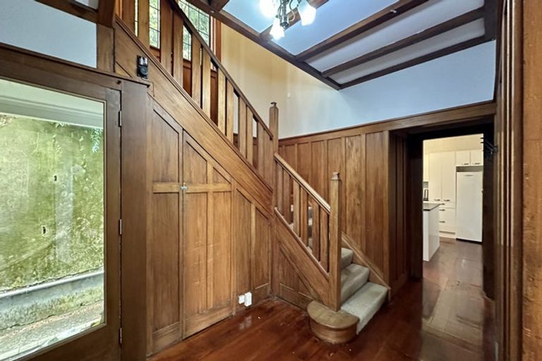 Photo of property in 342 The Terrace, Te Aro, Wellington, 6011