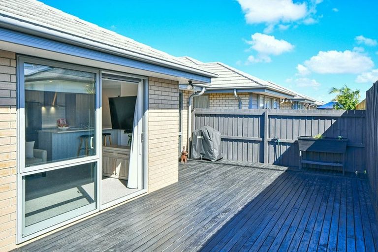 Photo of property in 44 Koropupu Street, Pukekohe, 2120