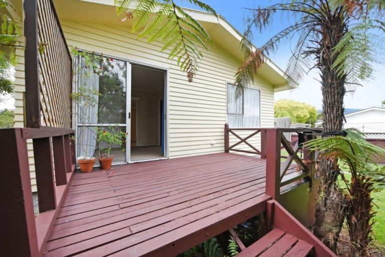 Photo of property in 3 Tacoma Drive, Totara Park, Upper Hutt, 5018