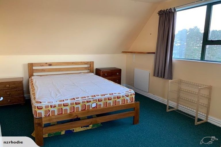 Photo of property in 14 Marjory Close, Broadmeadows, Wellington, 6035