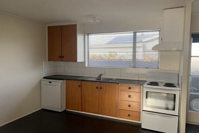 Photo of property in 2/11 Sylvan Street, Hillmorton, Christchurch, 8024