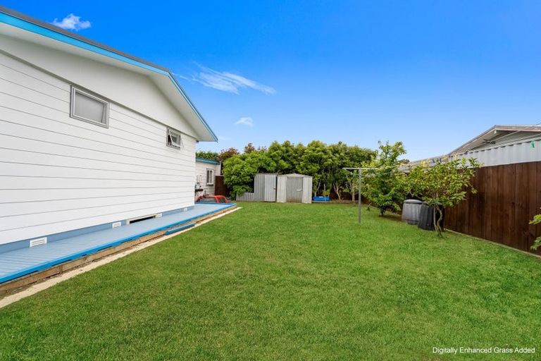 Photo of property in 118 Aberdeen Place, Whangamata, 3620