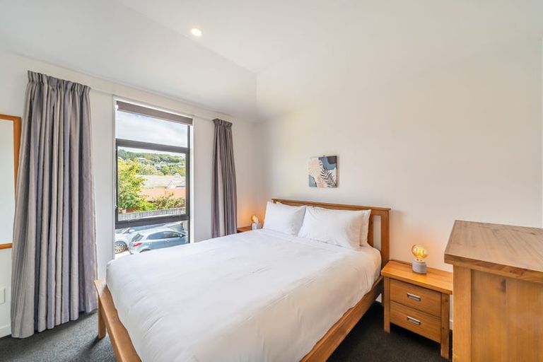 Photo of property in 6/74 Derwent Street, Island Bay, Wellington, 6023