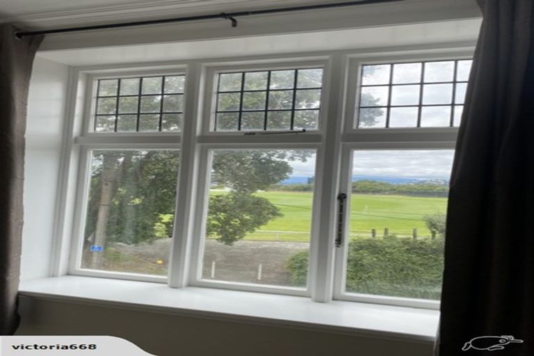 Photo of property in 84a Salamanca Road, Kelburn, Wellington, 6012