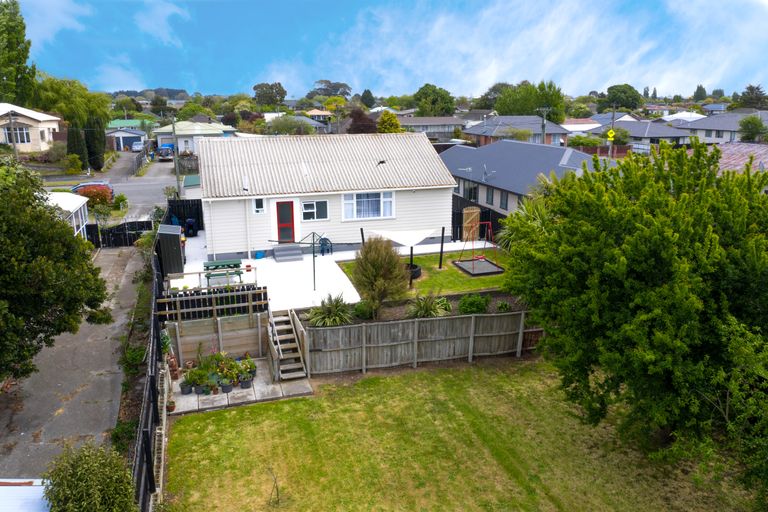 Photo of property in 39 Rowan Avenue, Aranui, Christchurch, 8061