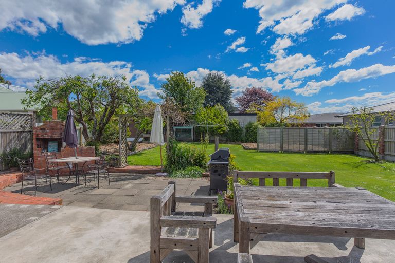 Photo of property in 16 Collingwood Street, Highfield, Timaru, 7910