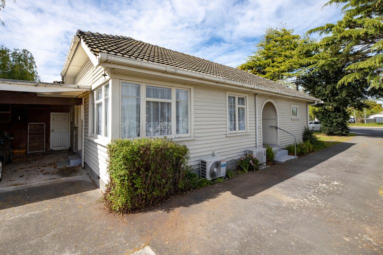 Photo of property in 1/395 Linwood Avenue, Bromley, Christchurch, 8062