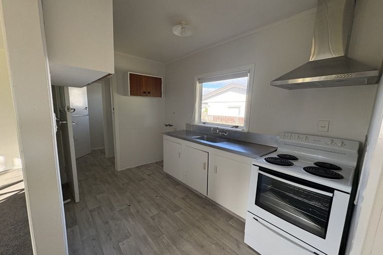 Photo of property in 3/92 Parkers Road, Tahunanui, Nelson, 7011