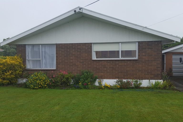 Photo of property in 24 Opie Street, Waimate, 7924